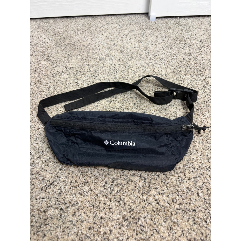 Columbia Fanny Pack Lightweight Packable Ripstop Black Belt Bag Travel Outdoor